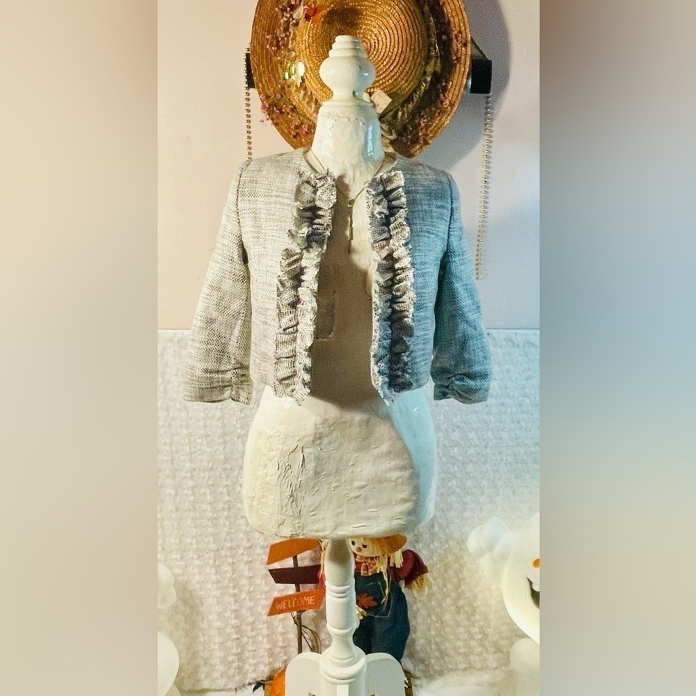 NWT Aqua Tweed Raunchy and Amp Ruffled Cropped Blazer Size Medium! - Picture 6 of 15